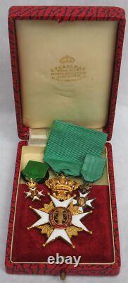 Sweden 18k Gold Enamel 1st Class Knight Of Vasa Royal Order 3 Medal Set Cased