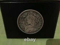 The Royal Mint St George and the Dragon 250g Silver Masterpiece Medal Stunning