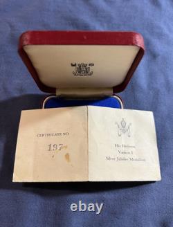 VAZKEN I Jubilee Medal (British Royal Mint) Rare Sterling Silver Collectible