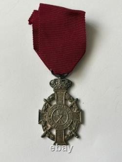 WW1 Greek Royal Order of George I Silver Medal