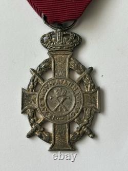 WW1 Greek Royal Order of George I Silver Medal