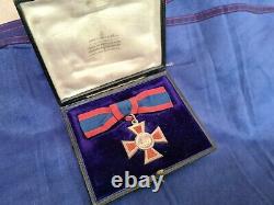 WW1 NURSE ROYAL RED CROSS 2nd CLASS MEDAL IN CASE WITH PAPER WORK