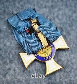WWI German Imperial Prussian Order of the Crown 3rd class cross pin medal enamel