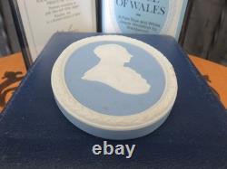 Wedgwood Jasperware HRH Charles Prince of Wales Portrait Medallion LE 3,000 1977